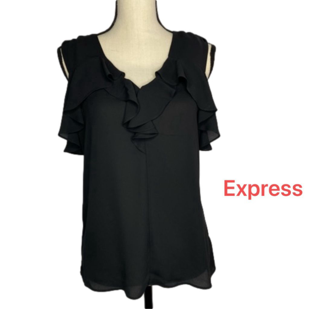 Express Black Date Night Ruffle Front 3-Button Top 90210 Size SP